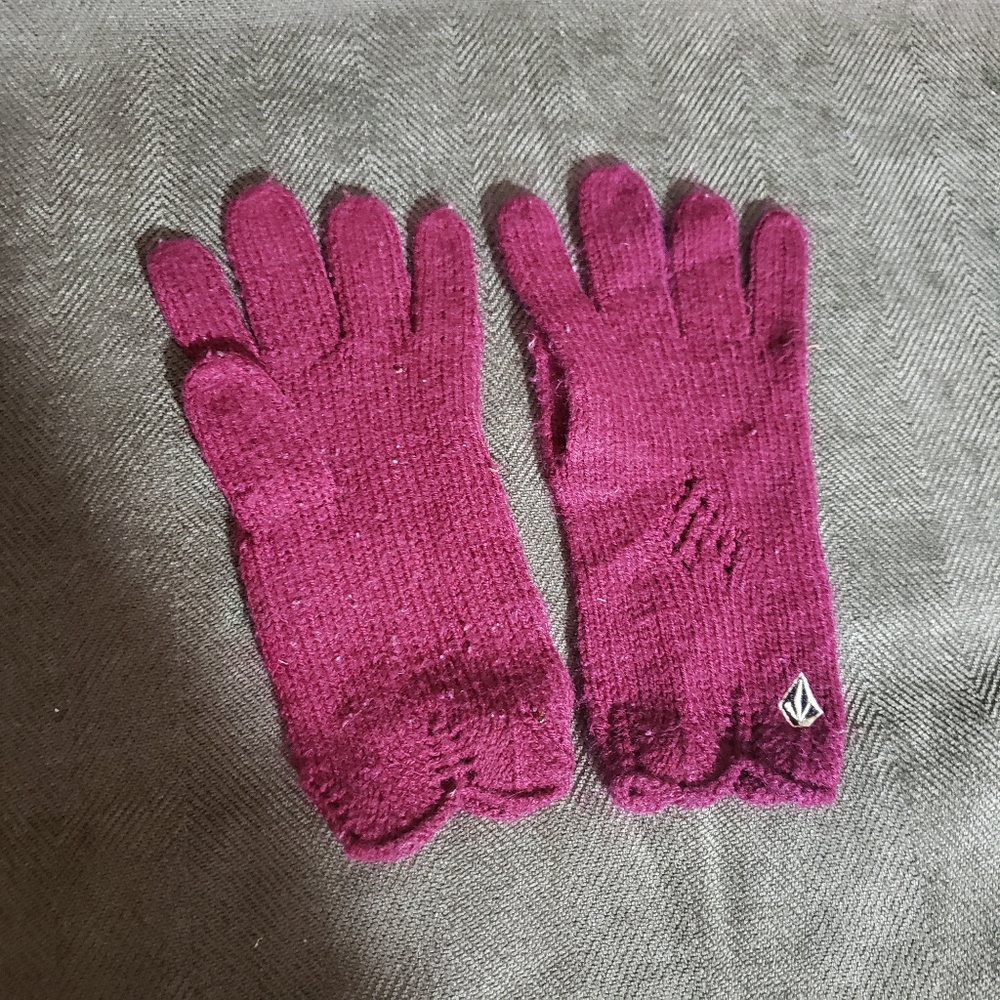 Volcom maroon gloves - Picture 2 of 4